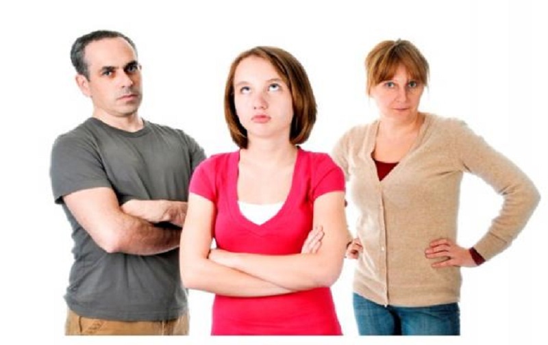 حضانت دختر بعد از نه سالگی حضانت دختر بعد از نه سالگی